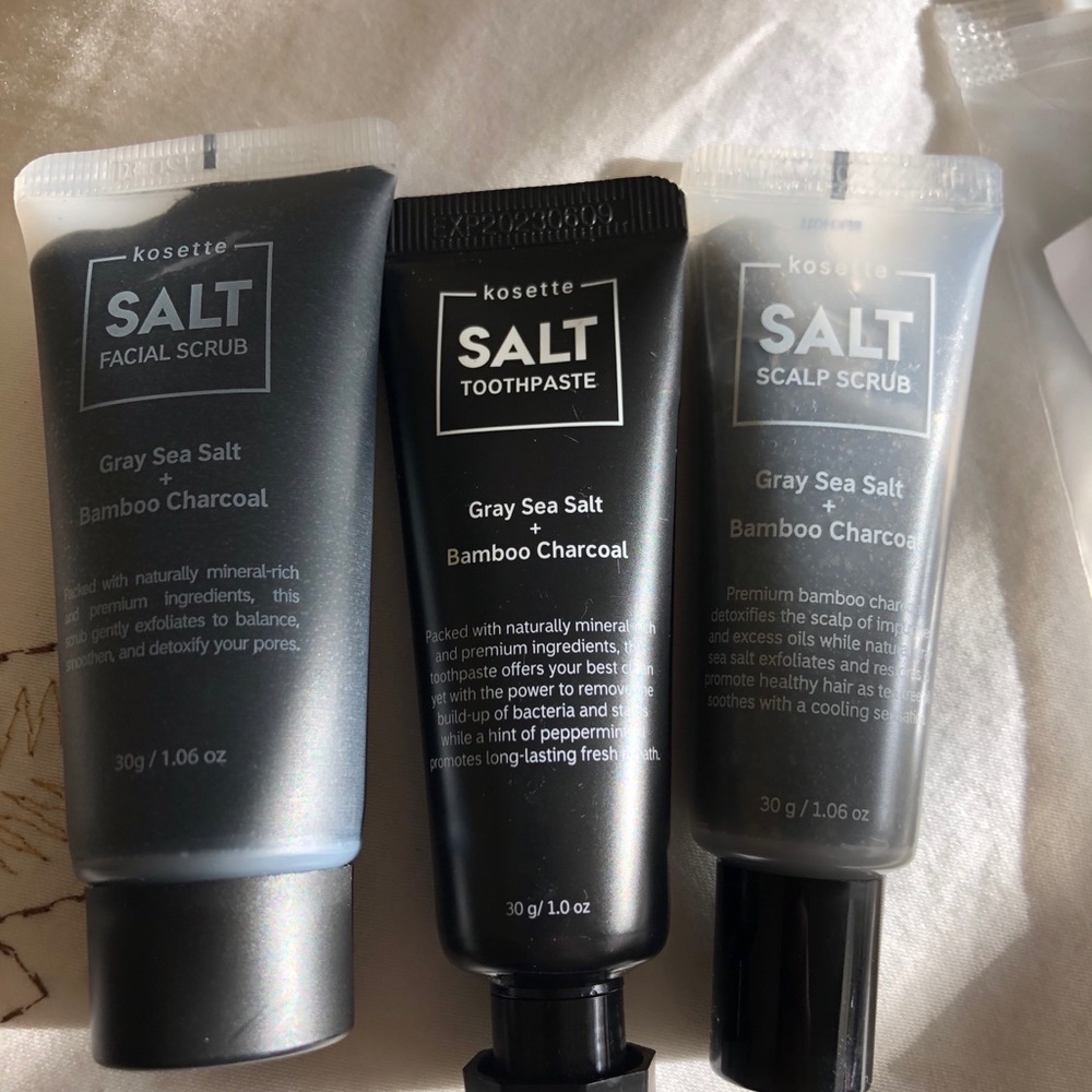 NWT kossette products